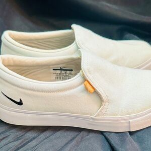 Nike White Canvas Slip-On Shoes